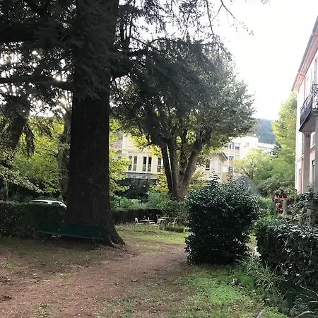 Superbe T2 Dans Un Parc Arbore Lamalou-les-Bains
